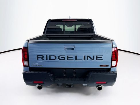 Used 2025 Honda Ridgeline TrailSport image 6