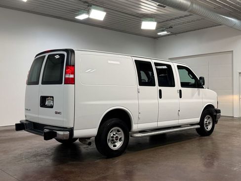 Used 2024 GMC Savana 2500 w/ Driver Convenience Package image 29