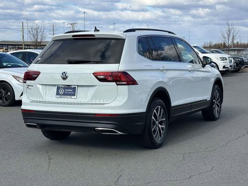 Used 2019 Volkswagen Tiguan SE w/ Panoramic Sunroof Package image 6