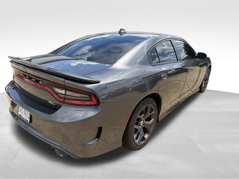 Used 2019 Dodge Charger R/T w/ Cold Weather Package RWD image 4