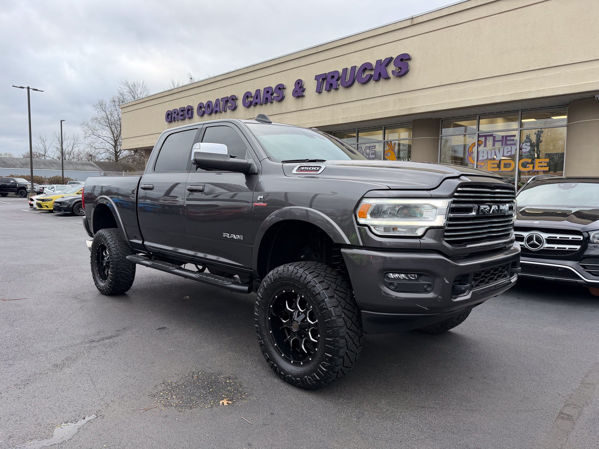 Used 2022 RAM 3500 Laramie AWD/4WD image 1