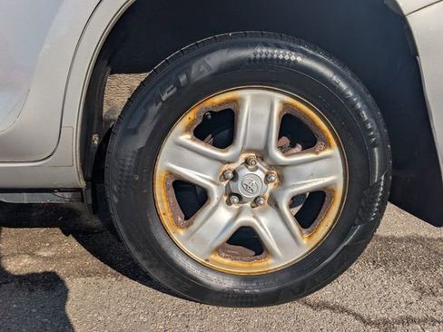 Used 2008 Toyota RAV4 4WD V6 image 26