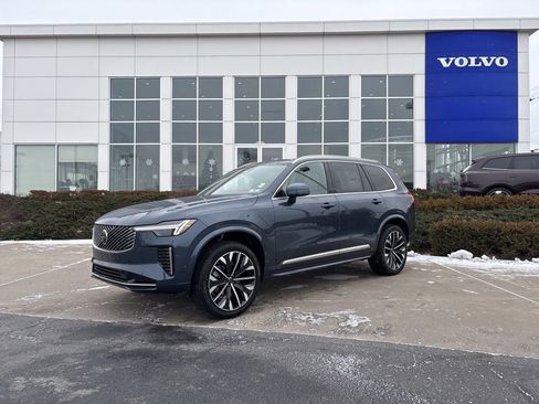 New 2026 Volvo XC90 B6 Plus w/ Protection Package Premier AWD/4WD image 52