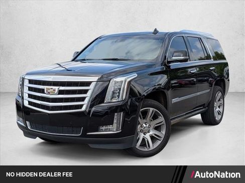 Used 2018 Cadillac Escalade Premium Luxury RWD image 1