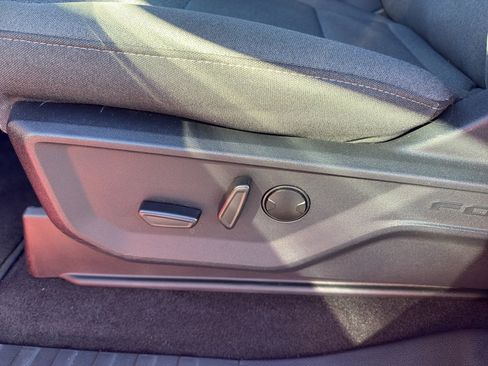 Used 2024 Ford F150 Lightning Flash image 19