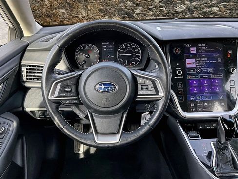 Used 2022 Subaru Legacy Premium image 5