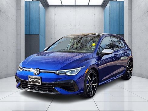 Used 2022 Volkswagen Golf R image 22