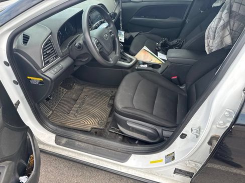 Used 2018 Hyundai Elantra SEL w/ Cargo Package FWD image 6
