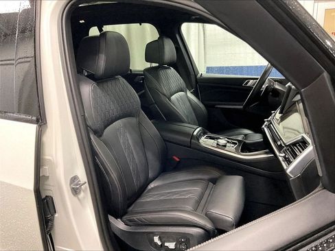 Used 2025 BMW X5 M60i w/ Executive Package AWD/4WD image 11