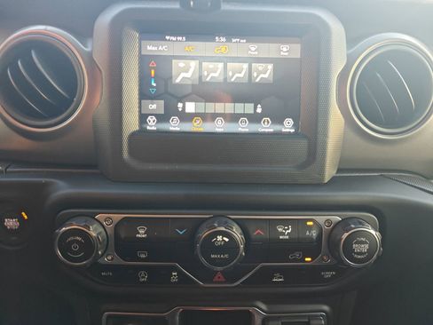 Used 2023 Jeep Wrangler Sport image 20