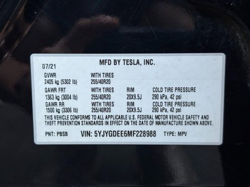 Used 2021 Tesla Model Y Long Range image 47
