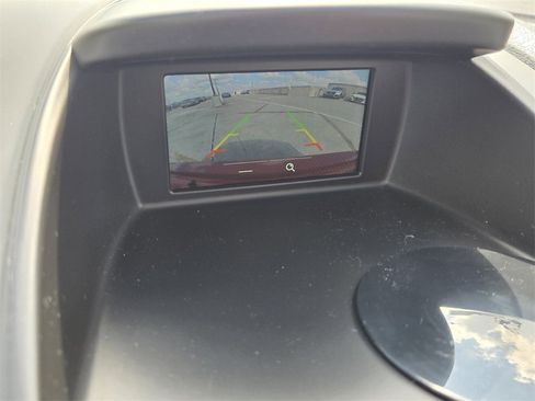 Used 2018 Ford Fiesta SE image 22