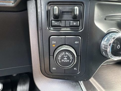 Used 2024 Ford F150 Platinum w/ Equipment Group 702A High AWD/4WD image 23