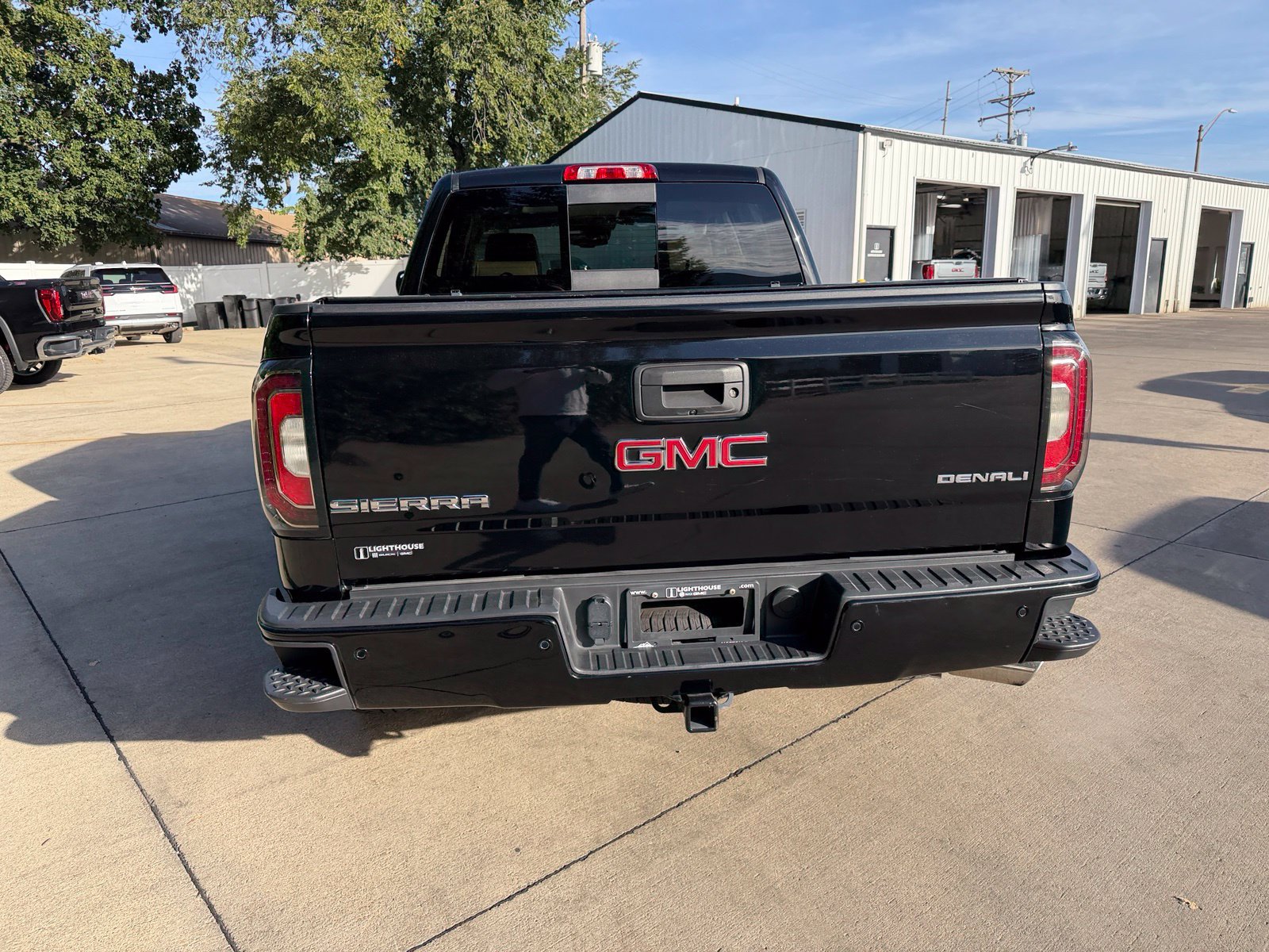 Used 2018 GMC Sierra 1500 Denali w/ Denali Ultimate Package AWD/4WD image 30