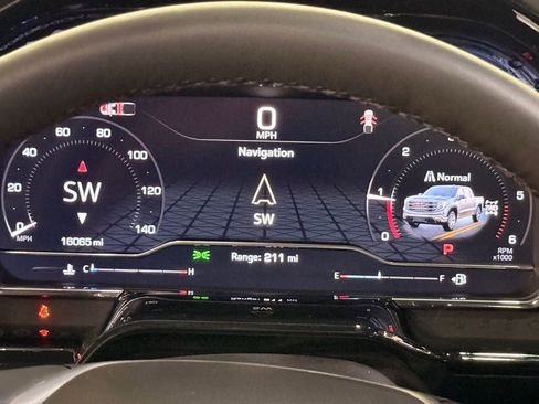 Used 2025 GMC Sierra 1500 SLT w/ SLT Premium Plus Package image 19