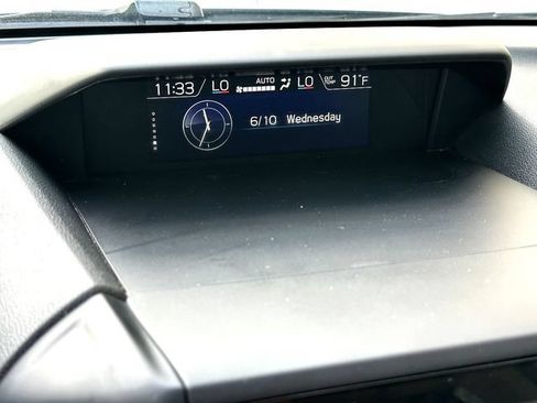 Used 2020 Subaru Forester Limited w/ Popular Package #3 AWD/4WD image 15