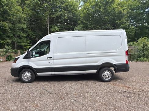 New 2026 Ford Transit 250 148 Medium Roof Extended AWD image 22