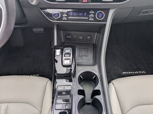 Used 2023 Hyundai Sonata Limited image 18