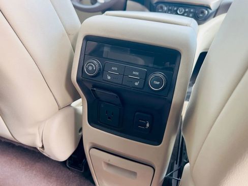 Used 2017 GMC Acadia Denali w/ Technology Package image 24