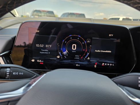 New 2025 Chevrolet Suburban Premier image 25