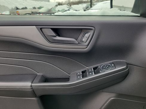 Used 2025 Ford Escape Active image 17