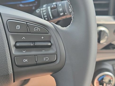 New 2026 Hyundai Venue SEL FWD image 25