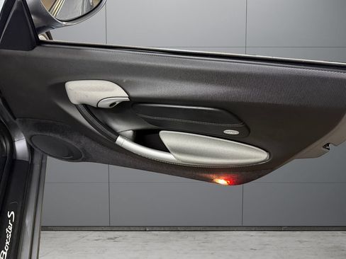 Used 2004 Porsche Boxster S RWD image 14
