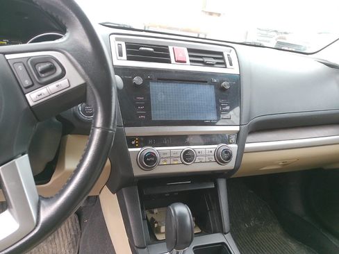 Used 2016 Subaru Outback 2.5i Limited image 21