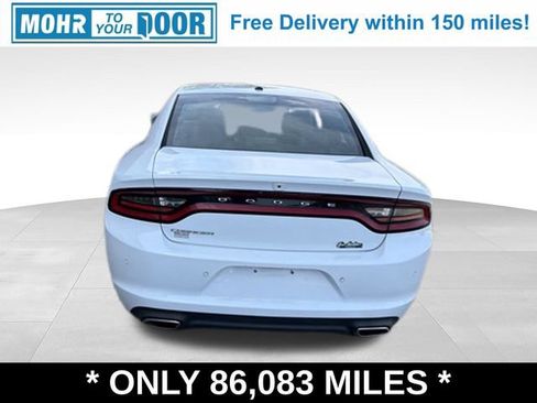 Used 2021 Dodge Charger SXT w/ Leather Interior Group RWD image 4