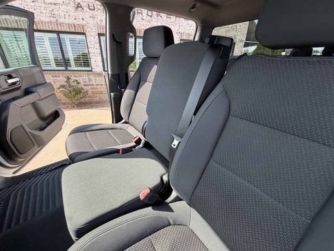 Used 2019 Chevrolet Silverado 1500 Custom Trail Boss AWD/4WD image 13