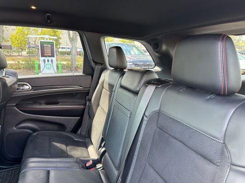 Used 2017 Jeep Grand Cherokee Trailhawk image 11