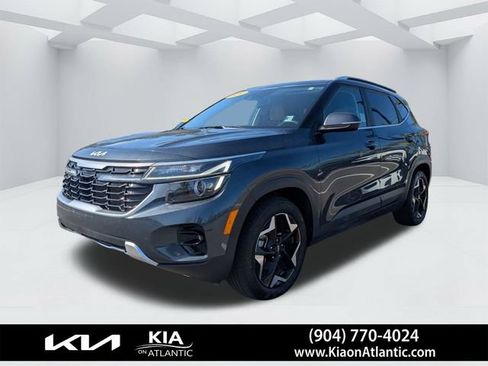 Used 2024 Kia Seltos EX FWD image 7
