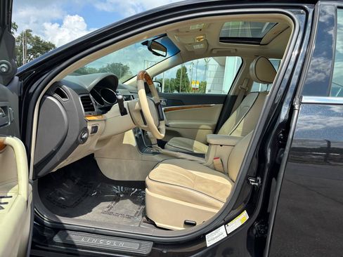 Used 2011 Lincoln MKZ AWD image 15