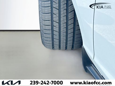 Used 2023 Honda Accord EX image 40