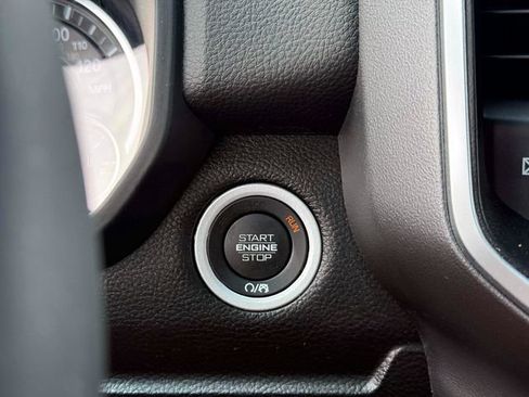 Used 2023 RAM 1500 Big Horn AWD/4WD image 25