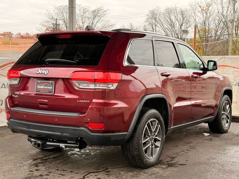 Used 2019 Jeep Grand Cherokee Laredo w/ Laredo X Package image 8