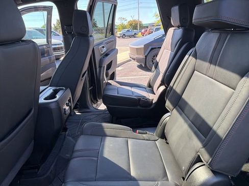 Used 2024 Chevrolet Tahoe RST w/ Sport Performance Package AWD/4WD image 17