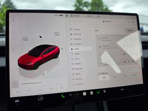Used 2024 Tesla Model 3 Long Range AWD/4WD image 49