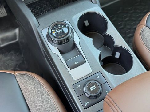 New 2026 Ford Bronco Sport Outer Banks w/ Sasquatch Outer Banks Package AWD/4WD image 23