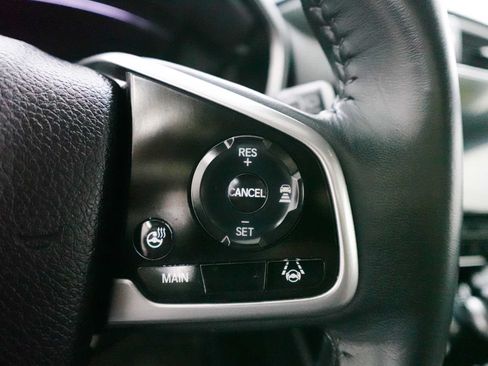 Certified 2022 Honda CR-V Touring image 18