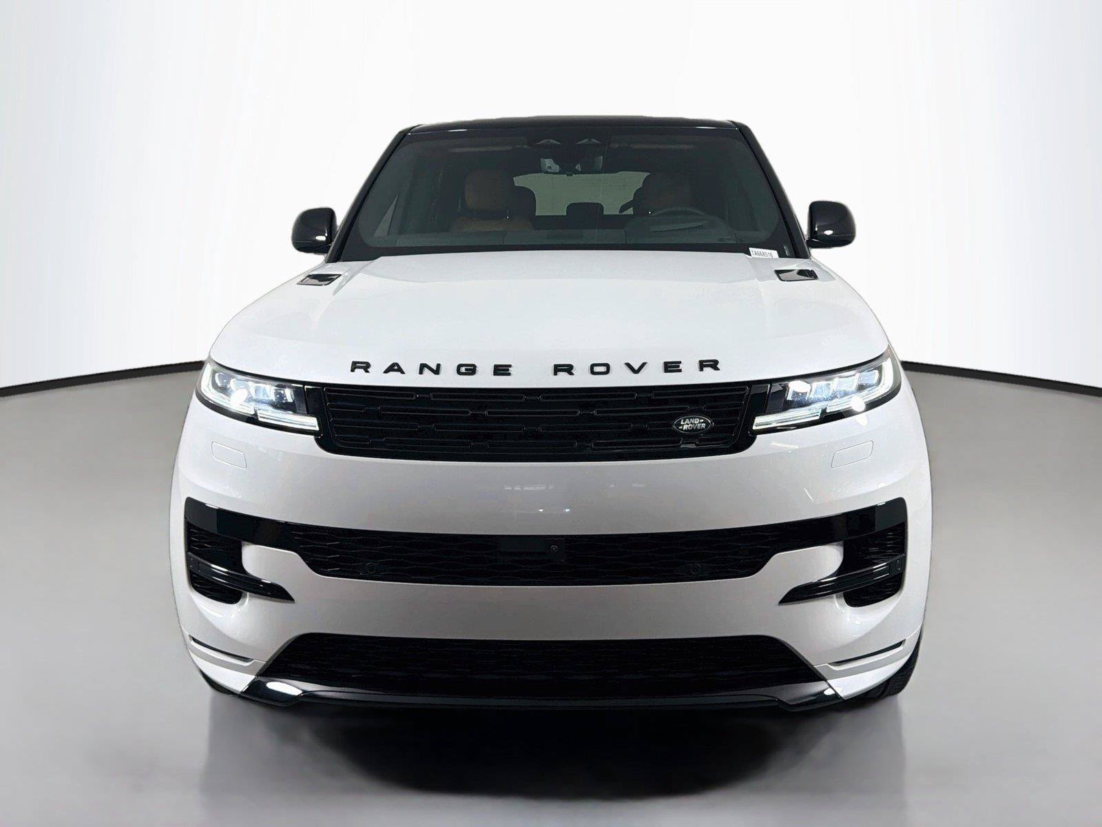 New 2026 Land Rover Range Rover Sport Dynamic SE AWD/4WD image 2