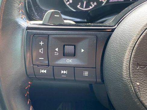 Used 2023 Nissan Pathfinder Rock Creek AWD/4WD image 17
