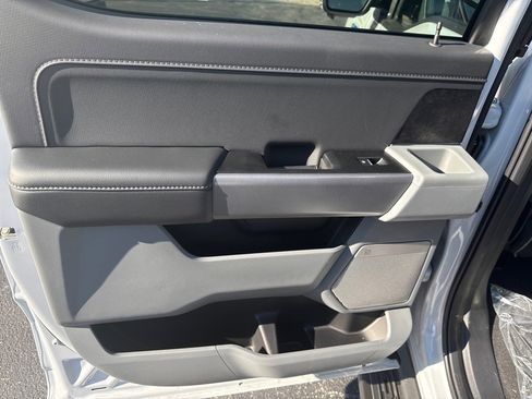 New 2025 Ford F150 Lightning Flash image 20