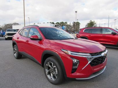 New 2026 Chevrolet Trax LT w/ Driver Confidence Package
