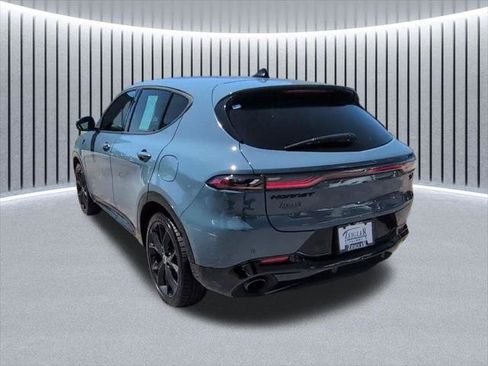 Used 2025 Dodge Hornet R/T AWD/4WD image 8