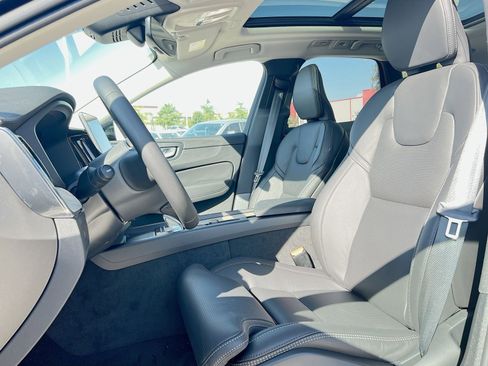 New 2026 Volvo XC60 B5 Ultra w/ Protection Package Premier image 13
