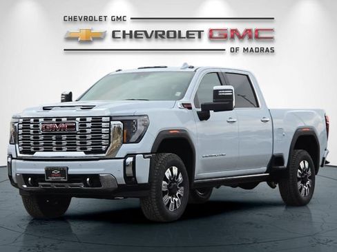 New 2026 GMC Sierra 2500 Denali w/ Denali Reserve Package AWD/4WD image 7