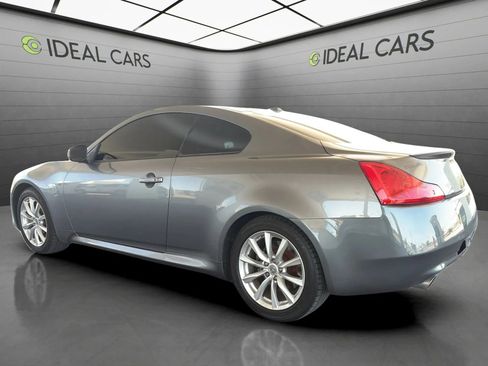 Used 2015 INFINITI Q60 Journey w/ Premium Package RWD image 3