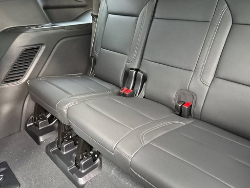 New 2026 Chevrolet Tahoe Premier image 14