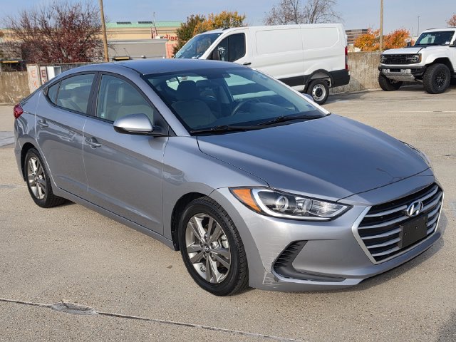 Used 2017 Hyundai Elantra SE FWD image 3